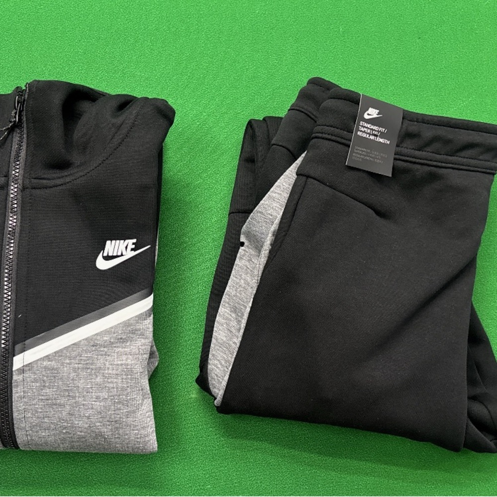 Nike Black and Gray Activewear Set